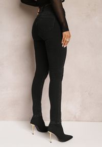 Renee - Czarne Jeansy High Waist z Nogawkami Typu Skinny Virisila. Stan: podwyższony. Kolor: czarny