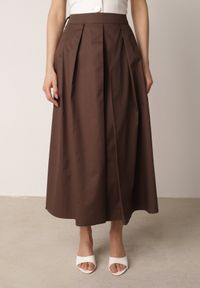 Born2be - Brązowa Rozkloszowana Spódnica z Bawełny z Szerokimi Plisami Malona. Okazja: do pracy, na co dzień. Kolor: brązowy. Materiał: bawełna. Styl: casual #8
