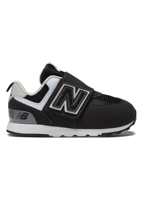Buty niemowlęce New Balance NW574BK – czarne. Zapięcie: rzepy. Kolor: czarny. Materiał: materiał, syntetyk. Szerokość cholewki: normalna. Model: New Balance 574