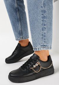 Born2be - Czarne Sneakersy Adavio. Okazja: na co dzień. Kolor: czarny. Materiał: jeans. Szerokość cholewki: normalna. Wzór: gładki. Obcas: na płaskiej podeszwie #3