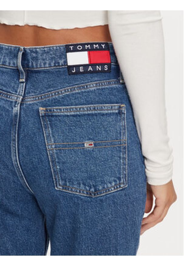 Tommy Jeans Jeansy Izzie DW0DW19536 Niebieski Slim Fit. Kolor: niebieski