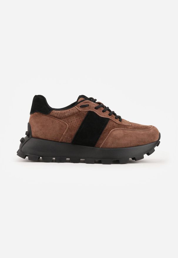 Born2be - Ciemnobrązowe Sneakersy z Zamszu Naturalnego z Perforacją na Grubej Podeszwie Cezarisse. Kolor: brązowy. Materiał: zamsz