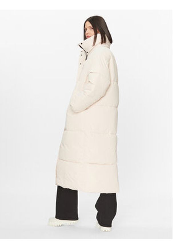 Calvin Klein Jeans Kurtka zimowa J20J221888 Écru Oversize. Materiał: syntetyk. Sezon: zima