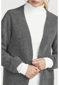 Cellbes - Rozpinany sweter z dzierganym ściegiem. Typ kołnierza: dekolt w kształcie V. Kolor: szary. Materiał: dziergany. Długość rękawa: długi rękaw. Długość: długie #2