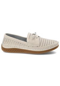 Półbuty damskie Vinceza, cholewka ze skóry naturalnej licowej z perforacją wsuwany fason z ozdobnym wiązaniem, beżowe, 93217. Okazja: na co dzień. Kolor: beżowy. Materiał: skóra. Szerokość cholewki: normalna. Wzór: ażurowy. Sezon: lato. Styl: elegancki, casual #4