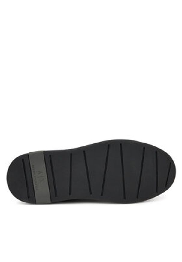 Armani Exchange Sneakersy XUX123 XV534 MZ262 Czarny. Kolor: czarny. Materiał: skóra
