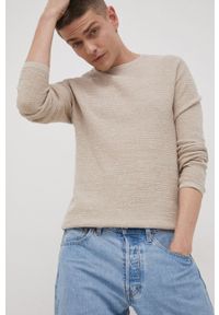 Jack & Jones Sweter bawełniany męski kolor beżowy lekki. Okazja: na co dzień. Kolor: beżowy. Materiał: bawełna. Długość rękawa: długi rękaw. Długość: długie. Wzór: melanż. Styl: casual