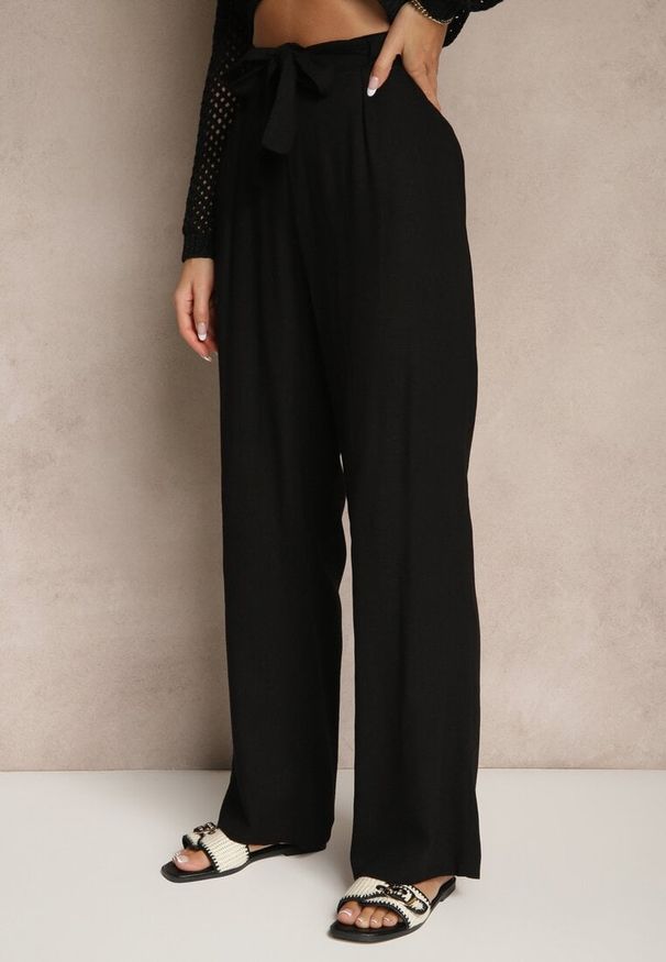 Renee - Czarne Klasyczne Spodnie High Waist z Lnu i Bawełny Wiązane w Talii Linelira. Okazja: na co dzień. Stan: podwyższony. Kolor: czarny. Materiał: bawełna, len. Styl: klasyczny