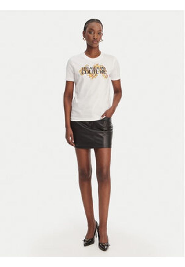 Versace Jeans Couture T-Shirt 80HAHE02 CJ00E Biały Regular Fit. Kolor: biały. Materiał: bawełna
