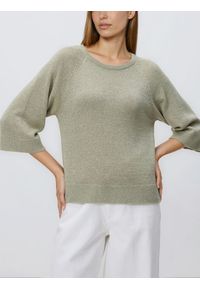 Reserved - Gładki sweter - jasnozielony. Kolor: zielony. Materiał: dzianina. Wzór: gładki