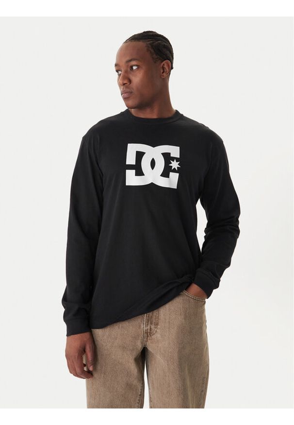 DC Shoes Longsleeve Star ADYZT05372 Czarny Regular Fit. Kolor: czarny. Materiał: bawełna. Długość rękawa: długi rękaw