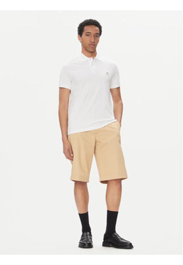 Moose Knuckles Polo Everett M34MT712 Biały Slim Fit. Typ kołnierza: polo. Kolor: biały. Materiał: bawełna