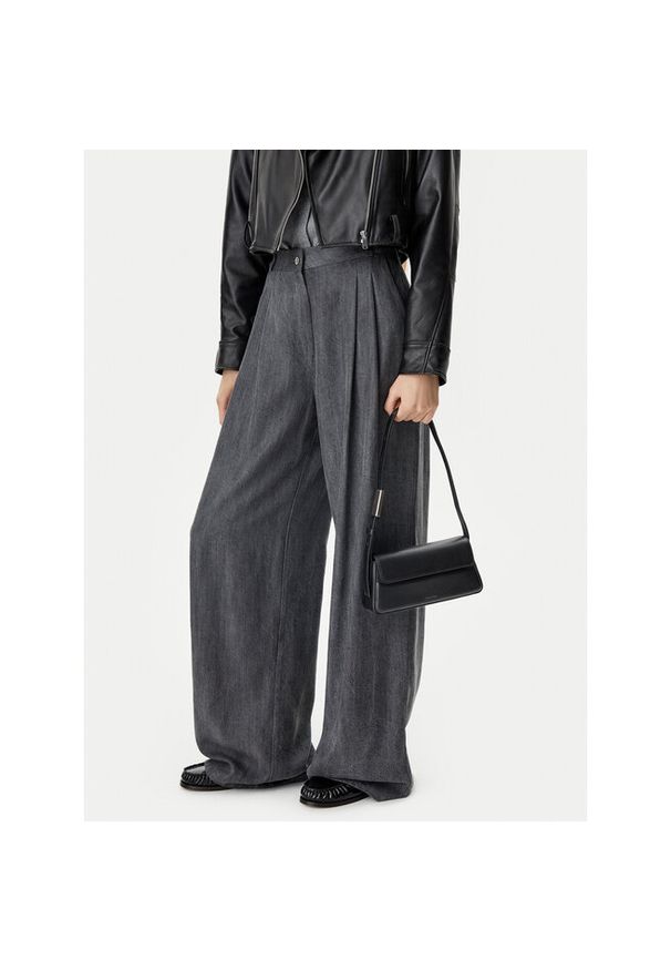 Torebka Calvin Klein Jeans. Kolor: czarny