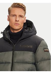 Napapijri Kurtka zimowa A-Hornelen NP0A4GLL Zielony Regular Fit. Kolor: zielony. Materiał: syntetyk. Sezon: zima