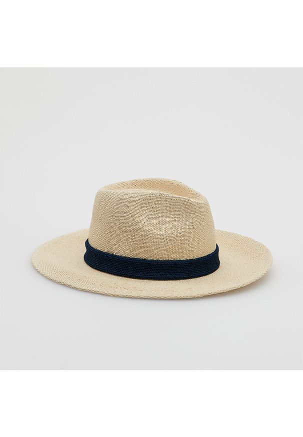 Reserved - Pleciony kapelusz fedora - Beżowy. Kolor: beżowy