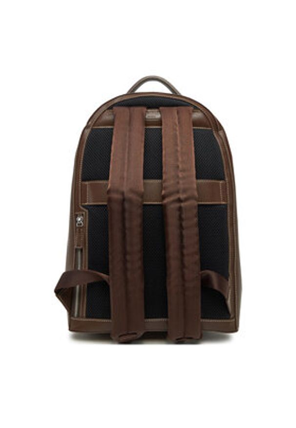 Guess Plecak HMFITC P5105 Brązowy. Kolor: brązowy. Materiał: skóra