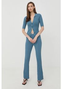 Guess spodnie damskie dopasowane high waist. Stan: podwyższony. Kolor: niebieski. Materiał: materiał, dzianina, wiskoza. Wzór: gładki #2