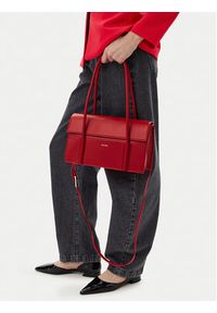 Calvin Klein Torebka Ck Linn Shoulder Bag K60K613111 Czerwony. Kolor: czerwony. Materiał: skórzane #4