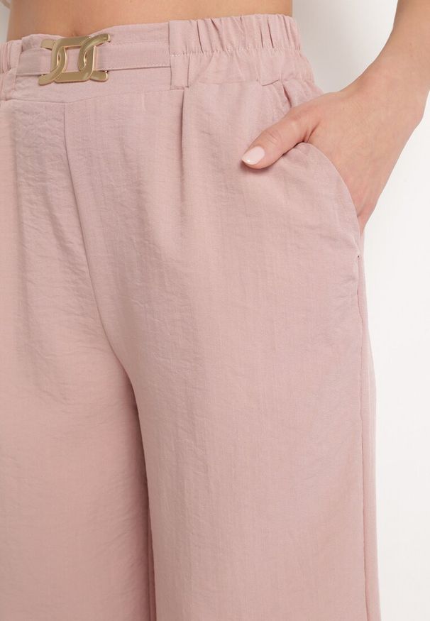 Born2be - Jasnoróżowe Szerokie Spodnie Palazzo z Wysokim Stanem i Gumką w Pasie Biofina. Okazja: na spacer, na spotkanie biznesowe. Stan: podwyższony. Kolor: różowy. Styl: biznesowy, elegancki