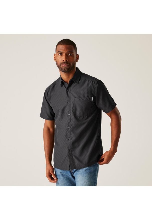 Regatta - Męska koszulka z krótkim rękawem Mindano IX. Kolor: szary. Materiał: wiskoza, poliester. Długość rękawa: krótki rękaw. Długość: krótkie. Sport: turystyka piesza