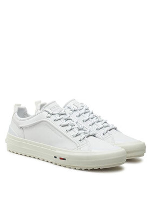 TOMMY HILFIGER - Tommy Hilfiger Sneakersy Th Hi Vulc Cleat Low Lth FM0FM05452 Biały. Kolor: biały. Materiał: skóra