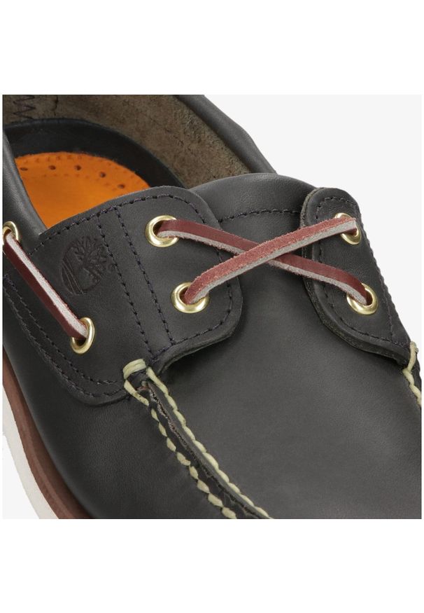 Timberland CLASSIC BOAT 2 EYE Mokasyny męskie. Okazja: na co dzień, na spacer. Kolor: brązowy. Materiał: guma, skóra. Sezon: lato. Styl: casual, elegancki, wakacyjny, klasyczny