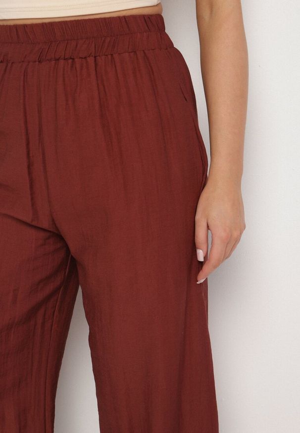 Born2be - Bordowe Spodnie Palazzo z Lnu i Wiskozy z Wysokim Stanem Linawena. Okazja: na spacer, na co dzień, na spotkanie biznesowe. Stan: podwyższony. Kolor: czerwony. Materiał: len, wiskoza. Sezon: lato. Styl: casual, klasyczny, biznesowy