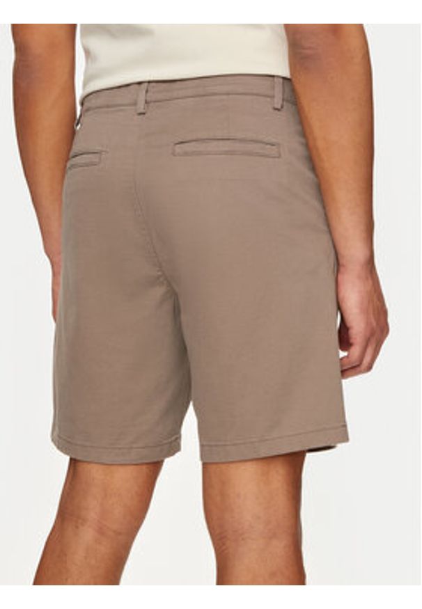 Selected Homme Szorty materiałowe Bill 16092256 Brązowy Regular Fit. Kolor: brązowy. Materiał: bawełna