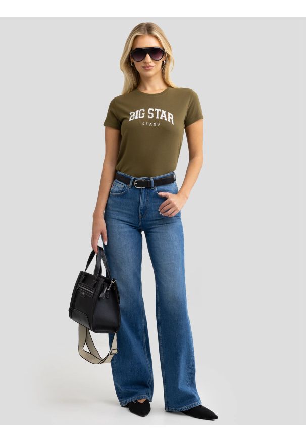 Big-Star - Koszulka damska bawełniana z logo BIG STAR khaki Ramila 303. Okazja: na co dzień. Kolor: zielony. Materiał: bawełna. Wzór: nadruk. Styl: retro, klasyczny, casual