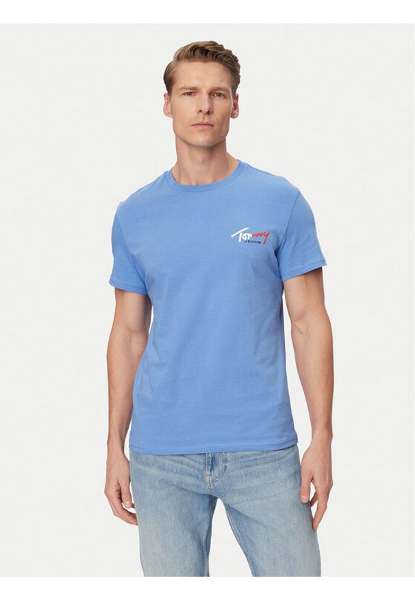 Tommy Jeans T-Shirt DM0DM22538 Niebieski Slim Fit. Kolor: niebieski. Materiał: bawełna