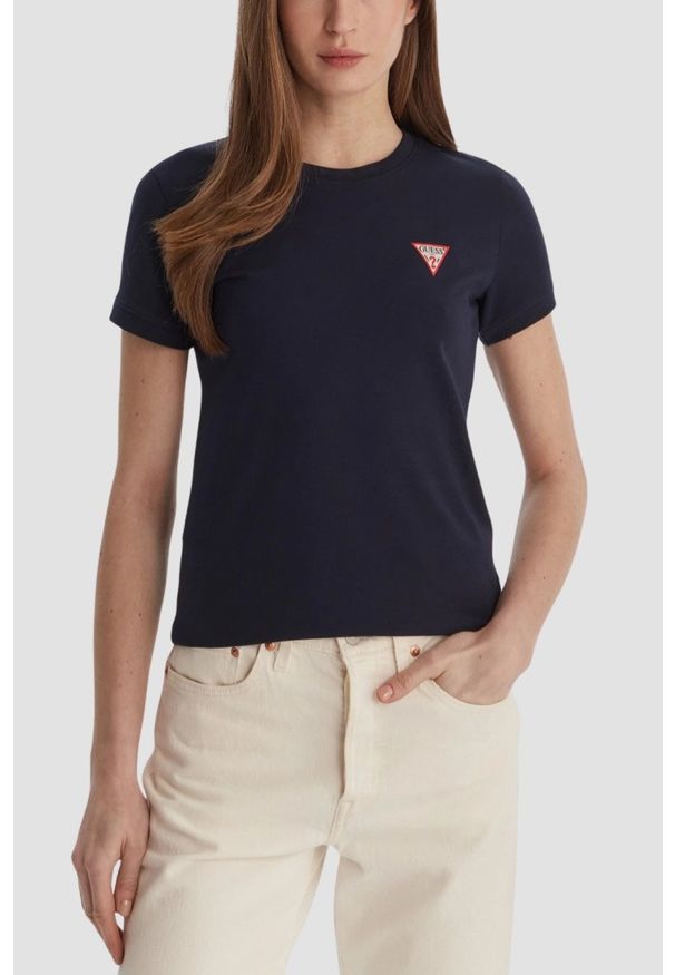 Guess - GUESS Granatowy damski t-shirt na krótki rękaw Crew Neck Mini Triangle, Rozmiar XXL. Okazja: na co dzień. Kolor: niebieski. Długość rękawa: krótki rękaw. Długość: krótkie. Styl: casual, klasyczny