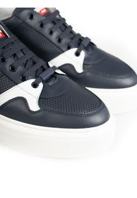 Baldinini Sneakersy | 097900XVIVI | Mężczyzna | Granatowy. Kolor: niebieski. Materiał: skóra. Wzór: aplikacja #6