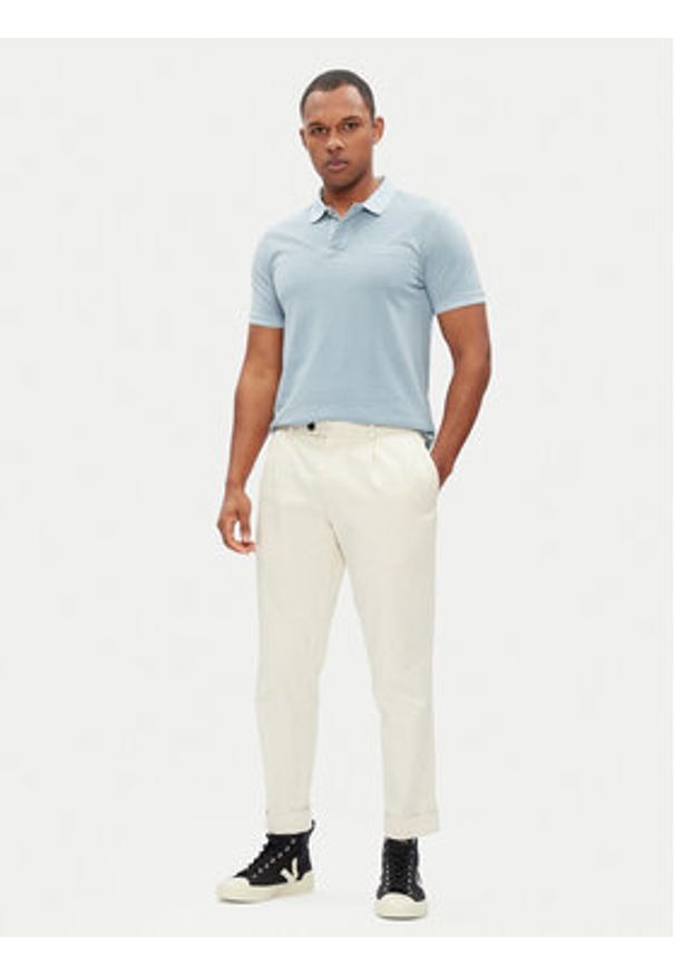 Pepe Jeans Polo New Oliver PM542099 Niebieski Regular Fit. Typ kołnierza: polo. Kolor: niebieski. Materiał: bawełna