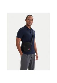 Saszetka Tommy Jeans. Kolor: czarny #1