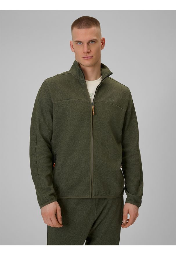 4f - 4F Bluza dresowa regular bez kaptura męska - khaki L. Okazja: na co dzień, na spacer. Typ kołnierza: bez kaptura. Kolor: oliwkowy, wielokolorowy, brązowy. Materiał: dresówka. Styl: casual, sportowy