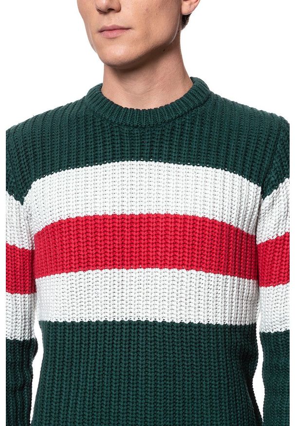 Wrangler - MĘSKI SWETER WRANGLER CHUNKY KNIT PINE W8A7PCG01 112132375. Wzór: kolorowy