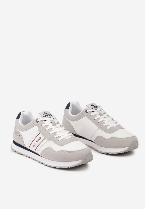 Born2be - Biało-Szare Płaskie Sznurowane Buty Sportowe Sneakersy Vico z Napisami i Paskami Tinattria. Zapięcie: pasek. Kolor: biały. Materiał: jeans. Wzór: napisy. Obcas: na płaskiej podeszwie