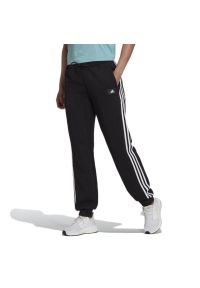 Adidas - Spodnie adidas Sportswear Future Icons 3-Stripes Regular Fit H57311 - czarne. Kolor: czarny. Materiał: dresówka, bawełna, poliester, materiał. Sport: turystyka piesza, fitness