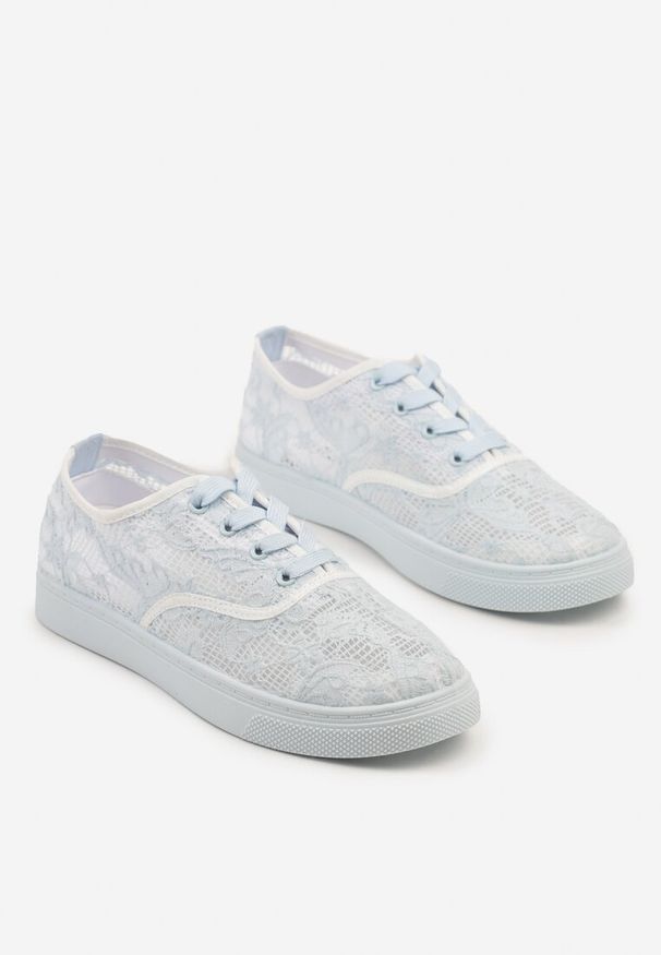 Born2be - Jasnoniebieskie Tenisówki z Koronkową Cholewką Orrelise. Okazja: na co dzień. Kolor: niebieski. Materiał: koronka. Szerokość cholewki: normalna. Styl: casual