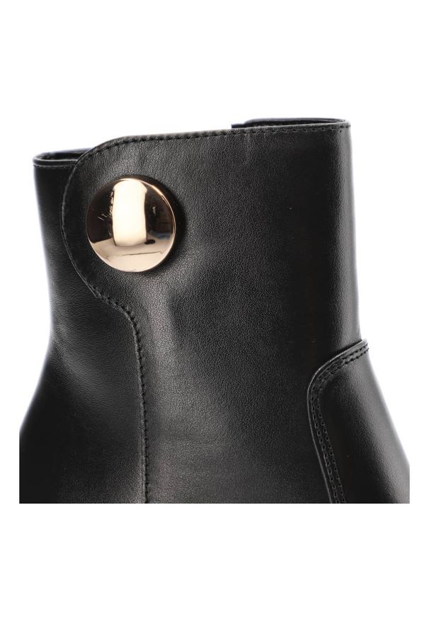 CheBello - Czarne Botki Chebello Modne Skórzane Buty Na Obcasie. Kolor: czarny. Materiał: skóra. Wzór: aplikacja. Obcas: na obcasie. Wysokość obcasa: średni