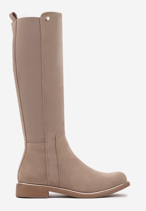 Renee - Beżowe Kozaki z Ekozamszu na Płaskiej Podeszwie w Stylu Oficerek z Gumką Ansista. Okazja: na co dzień, na randkę, na spacer. Kolor: beżowy. Obcas: na płaskiej podeszwie. Styl: elegancki, casual