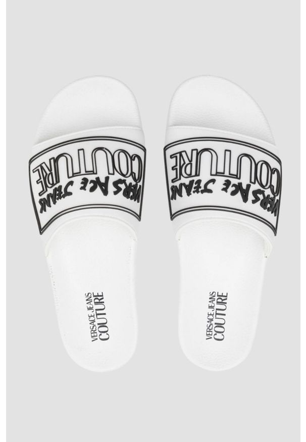 Versace Jeans Couture - VERSACE JEANS COUTURE Białe klapki Fondo Slide DIS. SQ3, Rozmiar 39. Kolor: biały