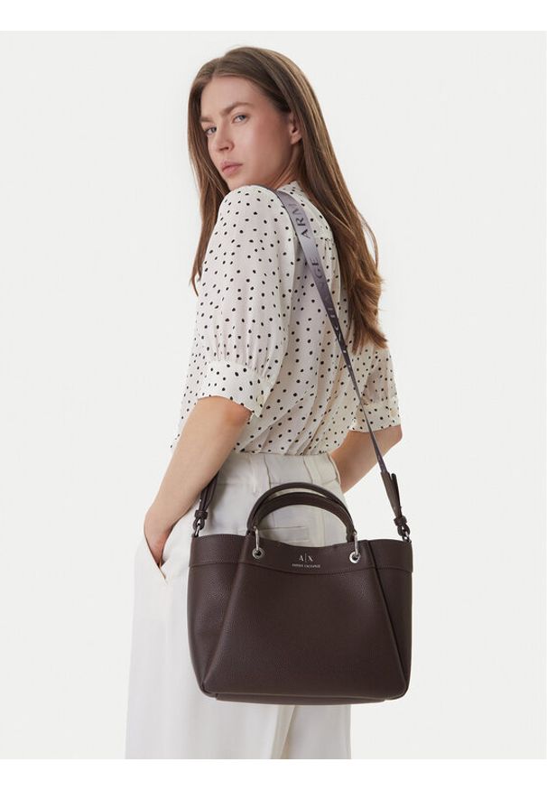 Armani Exchange Torebka 942911 CC783 U6018 Brązowy. Kolor: brązowy. Materiał: skórzane