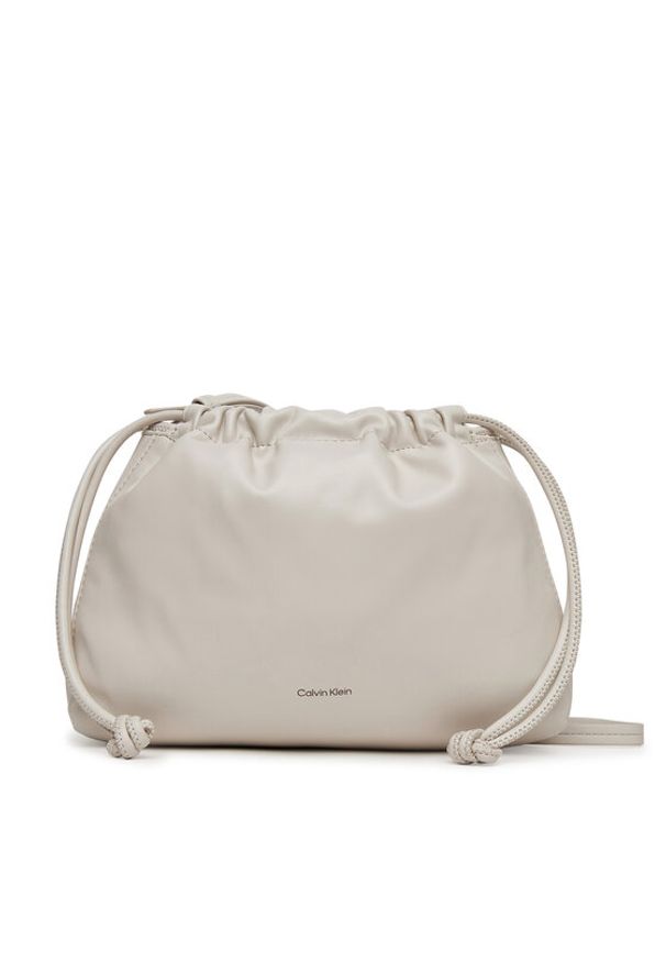 Calvin Klein Jeans Torebka Drawstring Crossbody26 LV04K3060G Biały. Kolor: biały. Materiał: skórzane