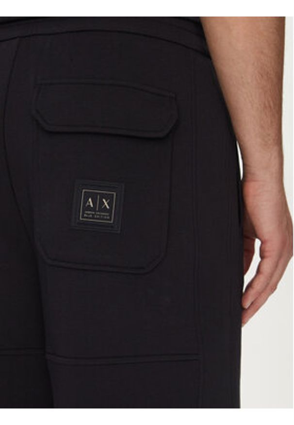Armani Exchange Szorty sportowe XM000355 AF10818 UB101 Granatowy Regular Fit. Kolor: niebieski. Materiał: bawełna. Styl: sportowy