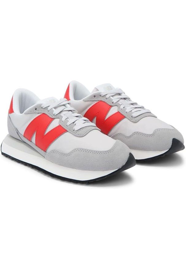 Buty do chodzenia męskie New Balance 237. Kolor: szary, biały, wielokolorowy. Sport: turystyka piesza