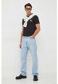 Calvin Klein Jeans polo męski kolor czarny z nadrukiem. Typ kołnierza: polo. Kolor: czarny. Materiał: dzianina. Długość: krótkie. Wzór: nadruk #2