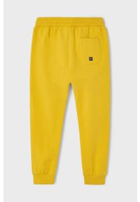 Mayoral spodnie dresowe dziecięce kolor żółty gładkie. Kolor: żółty. Materiał: dresówka. Wzór: gładki #3