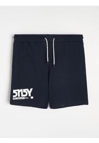 Sinsay - Szorty dresowe - niebieski. Kolor: niebieski. Materiał: dresówka