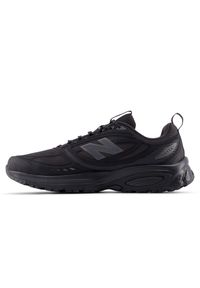 Buty męskie New Balance 410 v9 M4105FS – czarne. Zapięcie: sznurówki. Kolor: czarny. Materiał: materiał. Szerokość cholewki: normalna. Sport: fitness #4